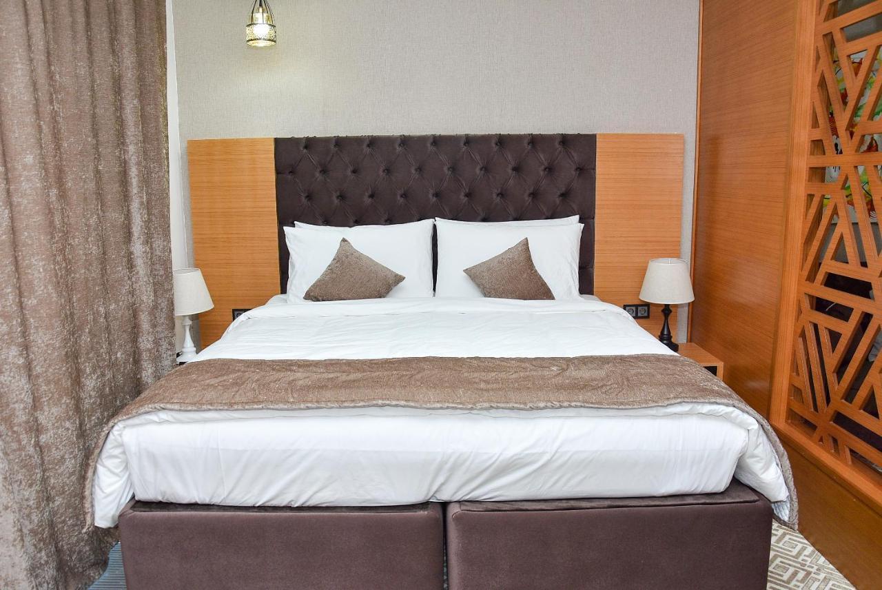 Ramada By Wyndham Turkistan Hotel Buitenkant foto