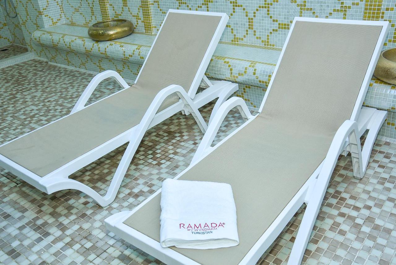 Ramada By Wyndham Turkistan Hotel Buitenkant foto