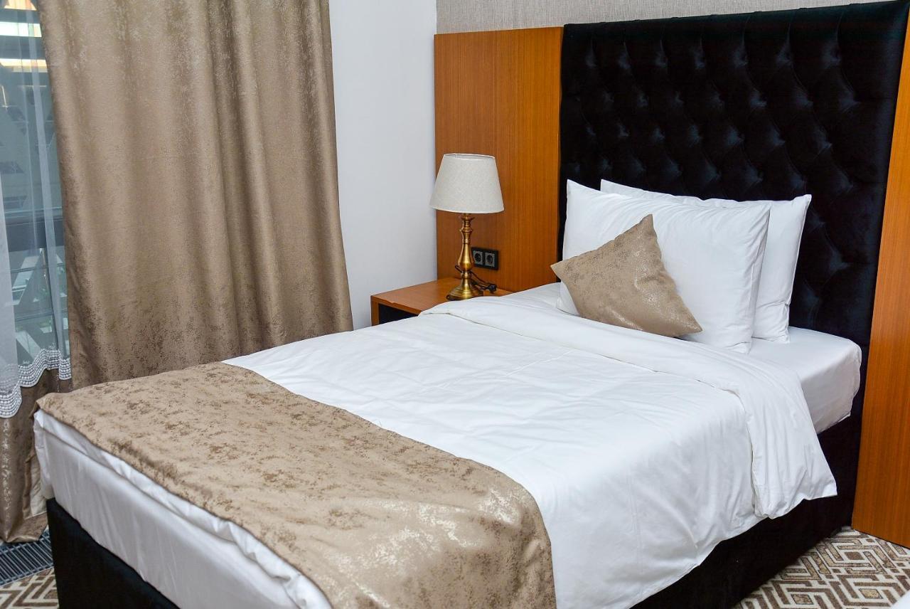 Ramada By Wyndham Turkistan Hotel Buitenkant foto